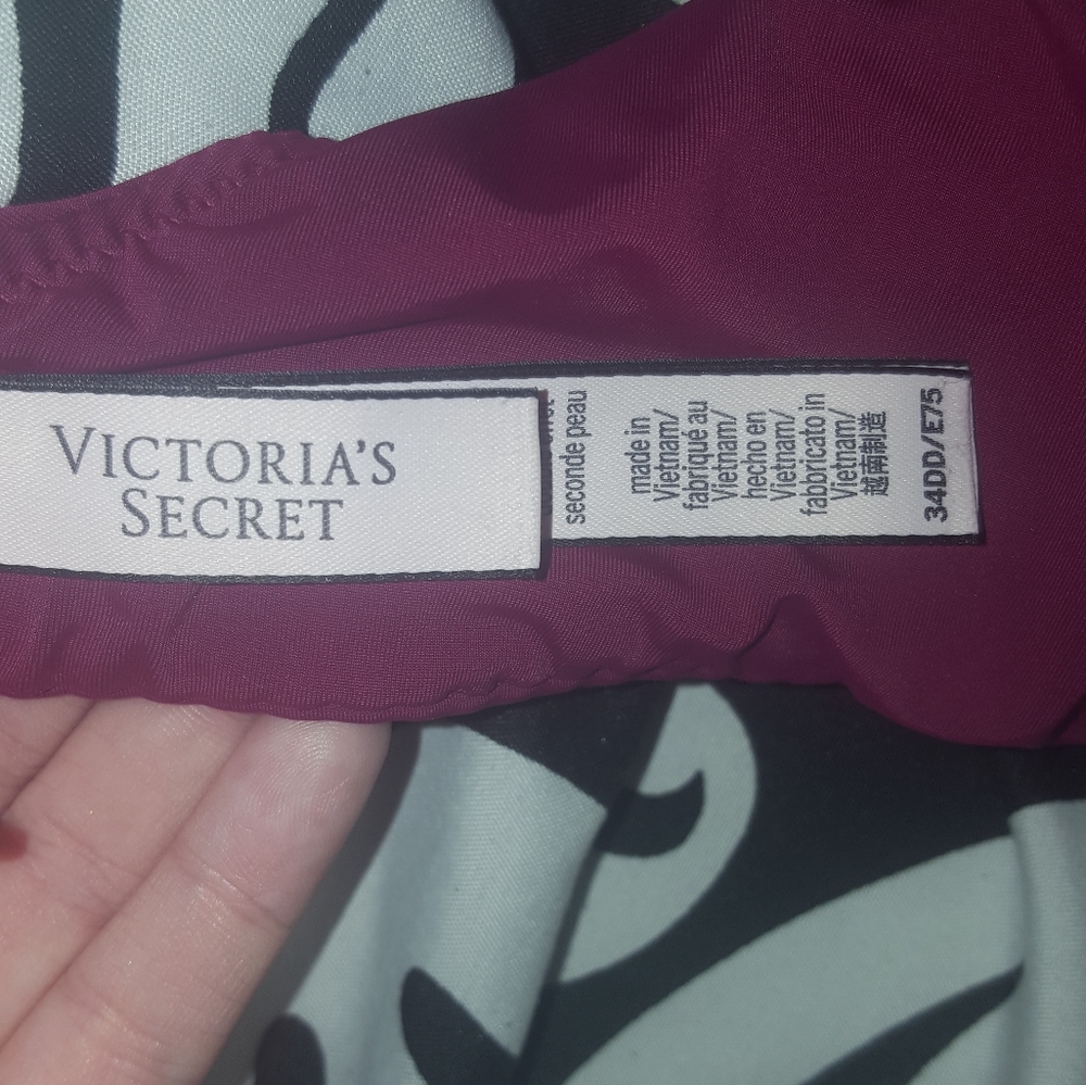 Bra - Picture 2 of 3